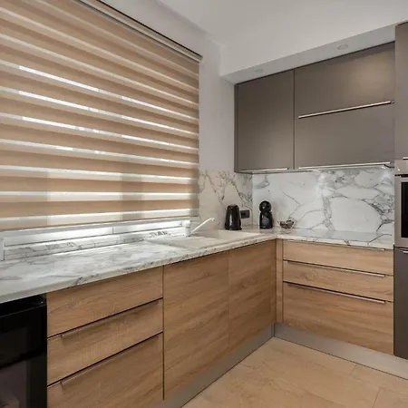 Appartement Amazing In With Kitchen