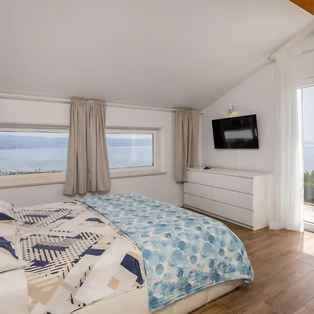 Apartment Pet Friendly In *