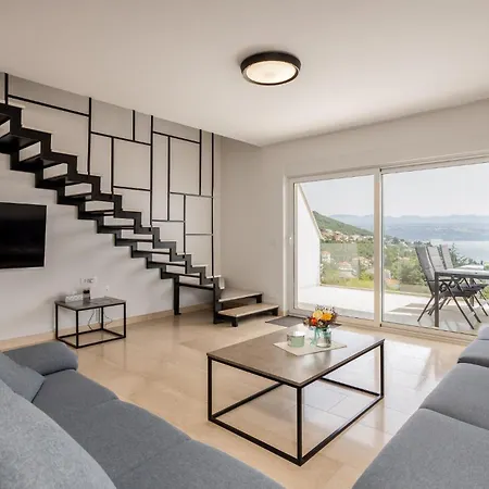 Amazing In With Kitchen Ичичи